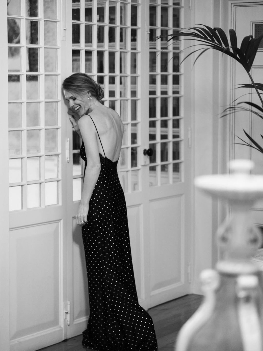 Фреймут із голою спиною