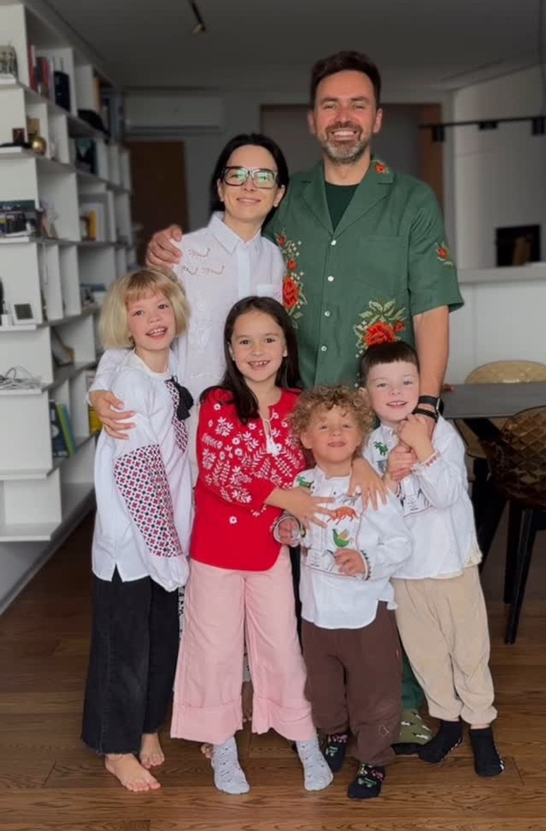 4 дітей Мірошниченко