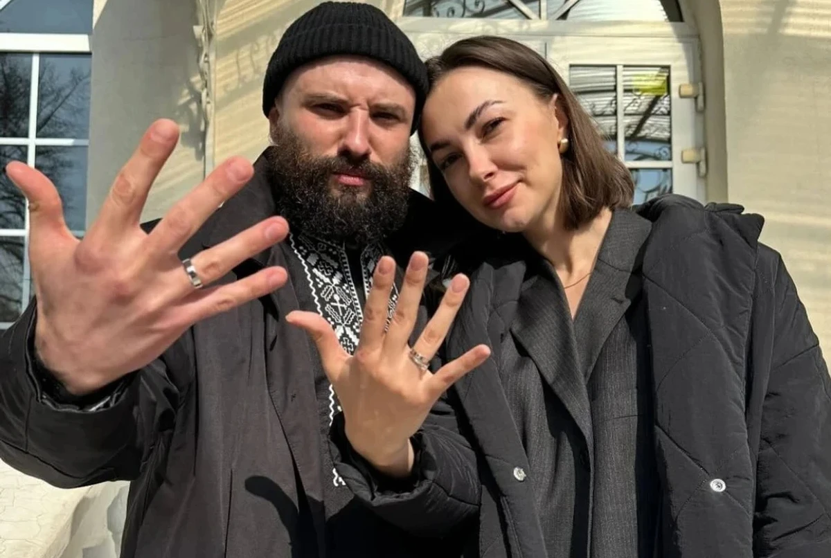 Віктор Розовий та Ольга Мерзлікіна на весіллі