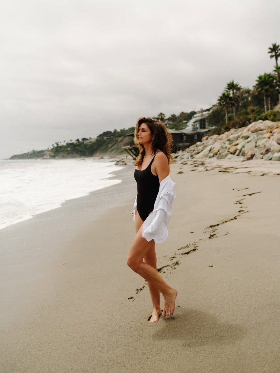 Сінді Кроуфорд показала нові фото