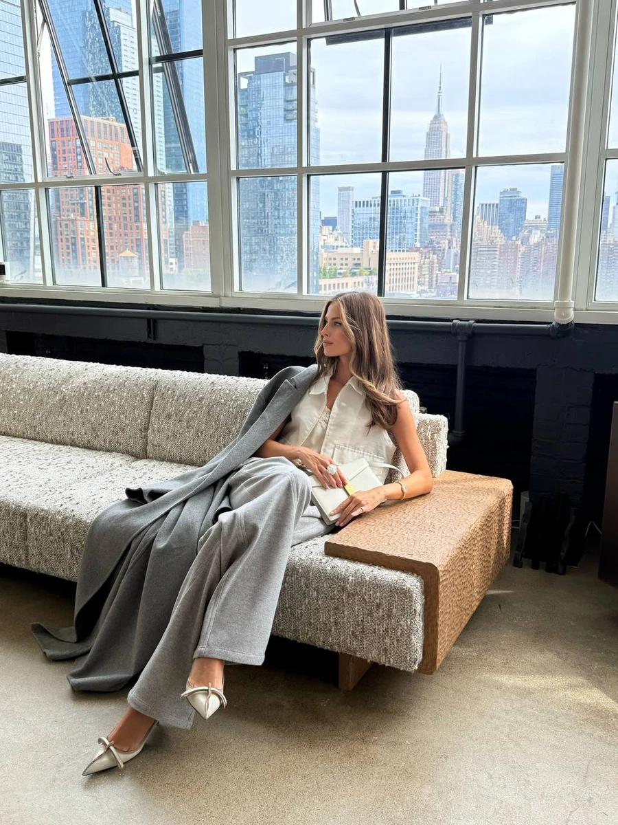 Окрім Бевзи, Соня також часто носить речі від своєї хрещеної Лілії Пустовіт 