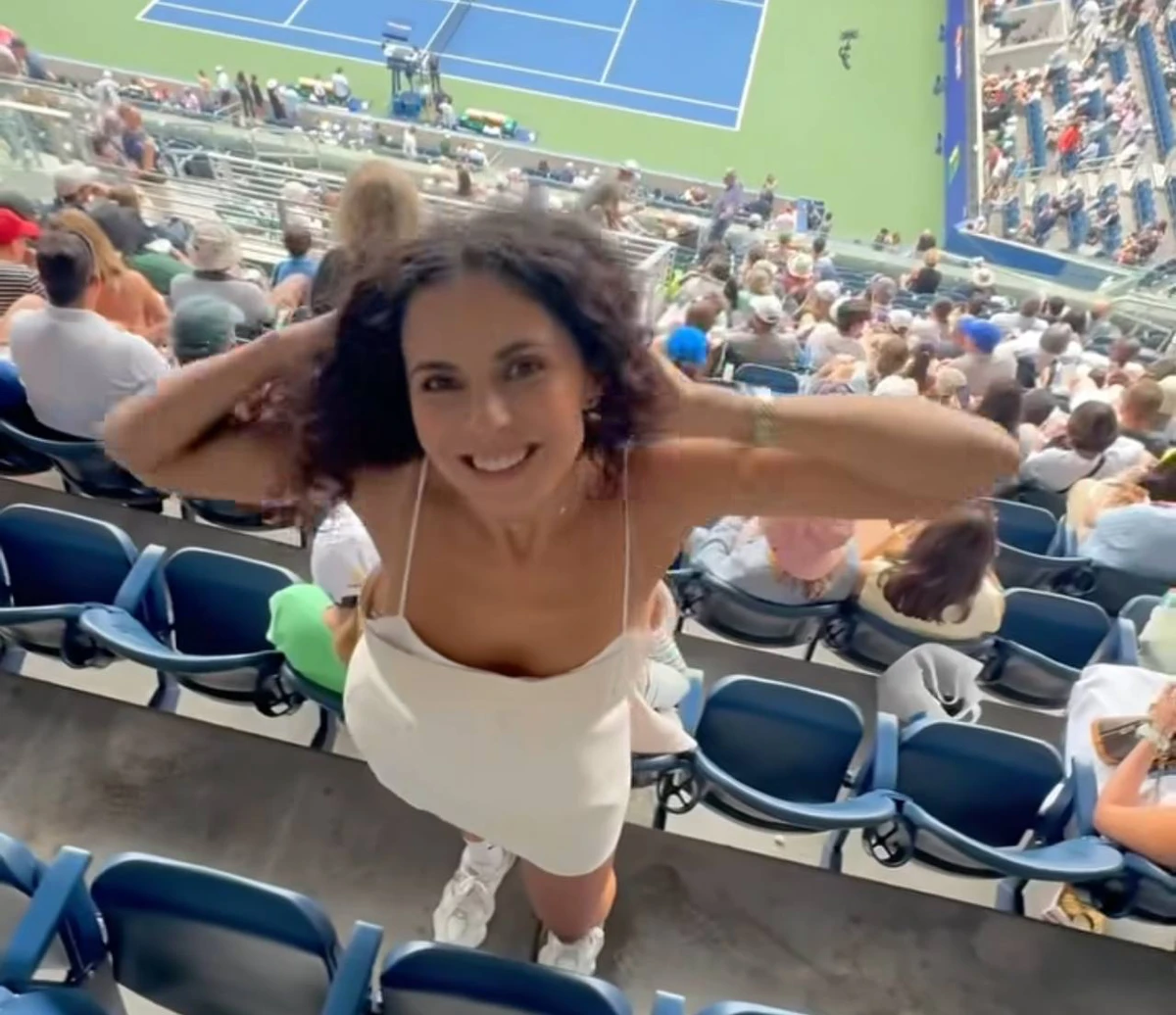 Каменських у США на тлі корту