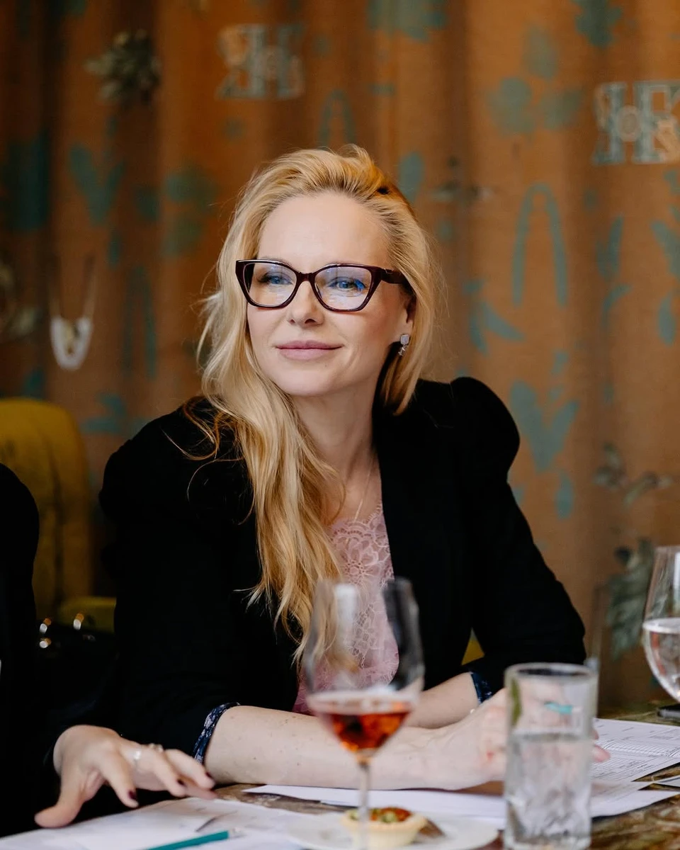 Чекаємо на звіт актриси через місяць після експерименту з вечерею до 19.00 