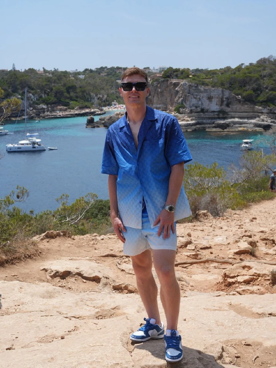 Лук Віктора Циганкова