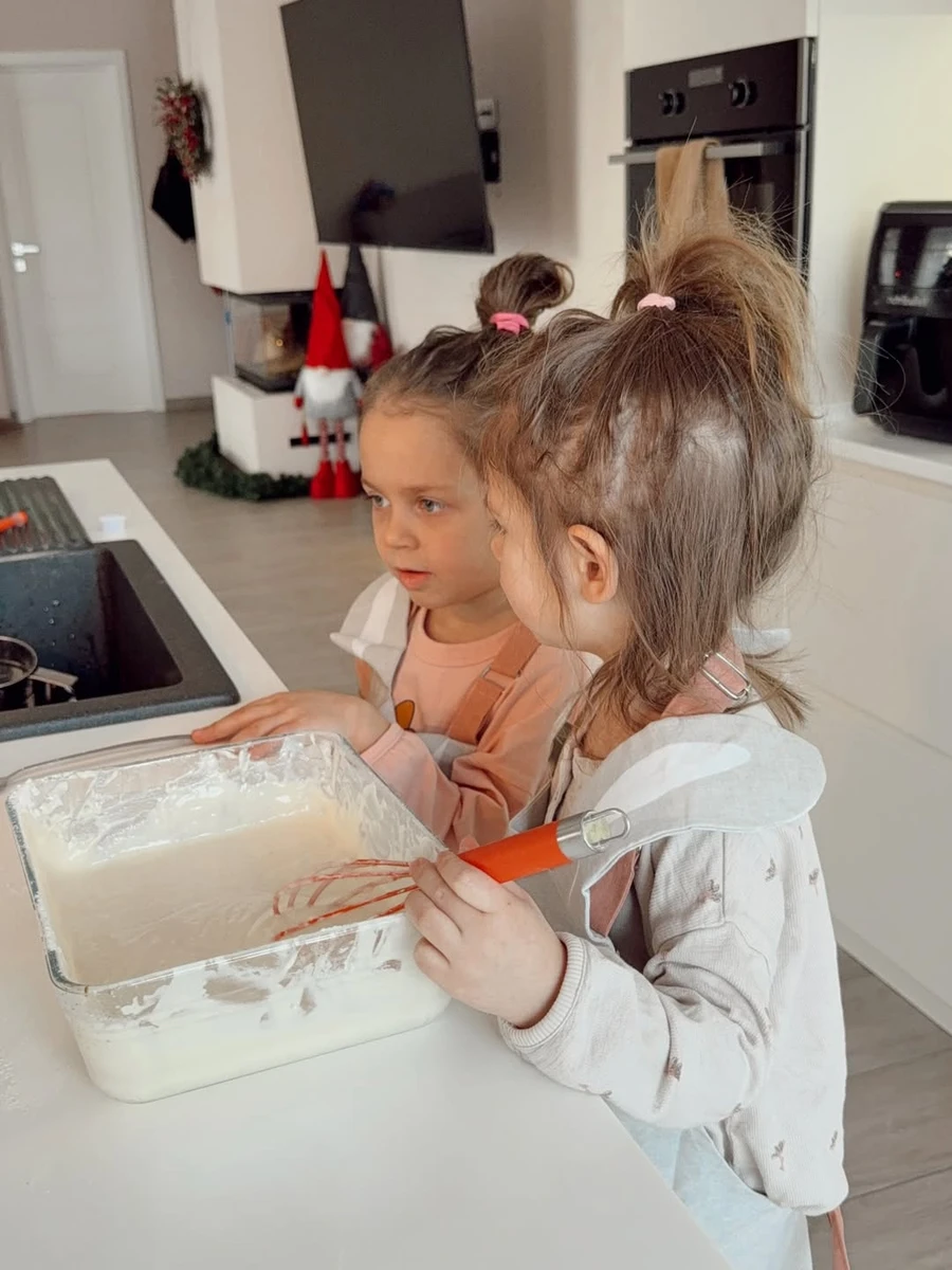 Світлана Тарабарова похвалилася дочками