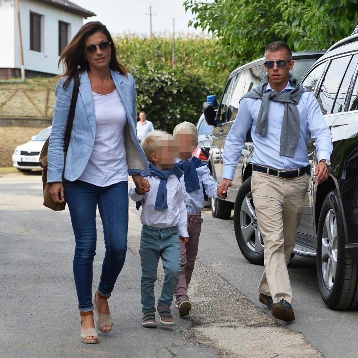 Петер Мадяр з дружиною і синами