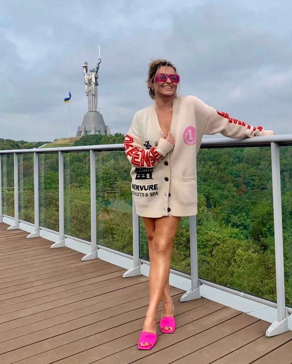 Могилевська вразила стрункими ніжками