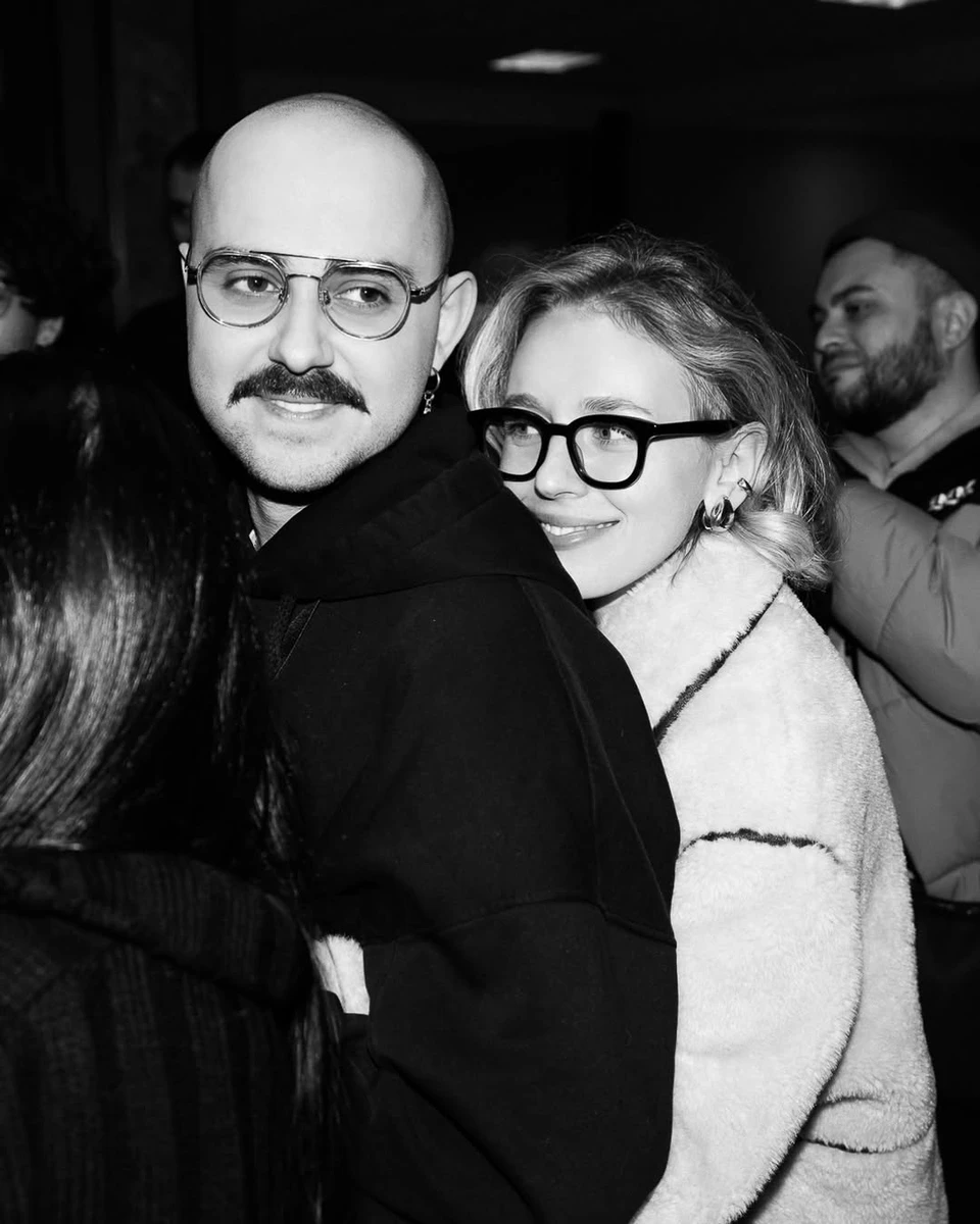 OTOY вперше одружиться