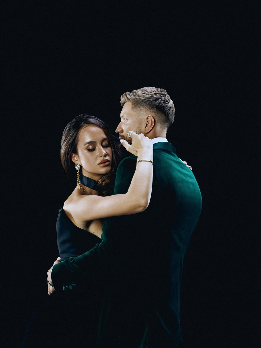 Таня Парфільєва з чоловіком пообіймалися на його 32-річчі