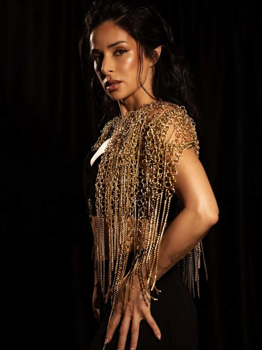 Злата Огнєвіч показалася на стильних фото