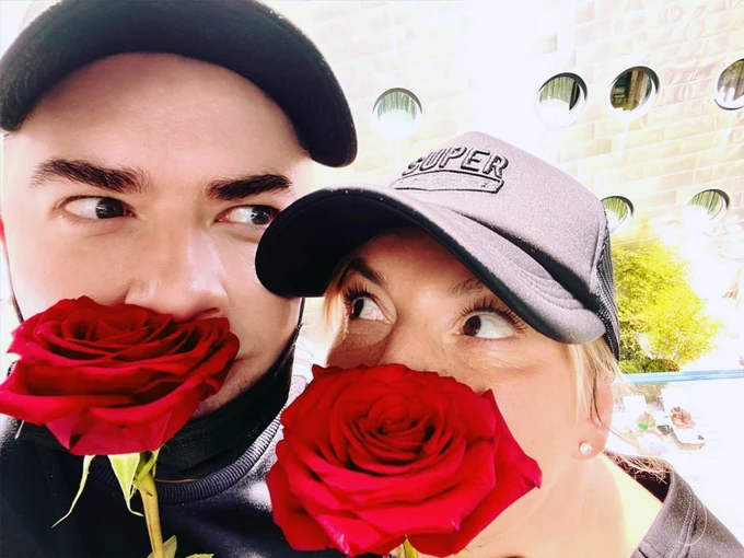 Андрій та Інна здатні утнути веселощі навіть у автобусі під час гастролей