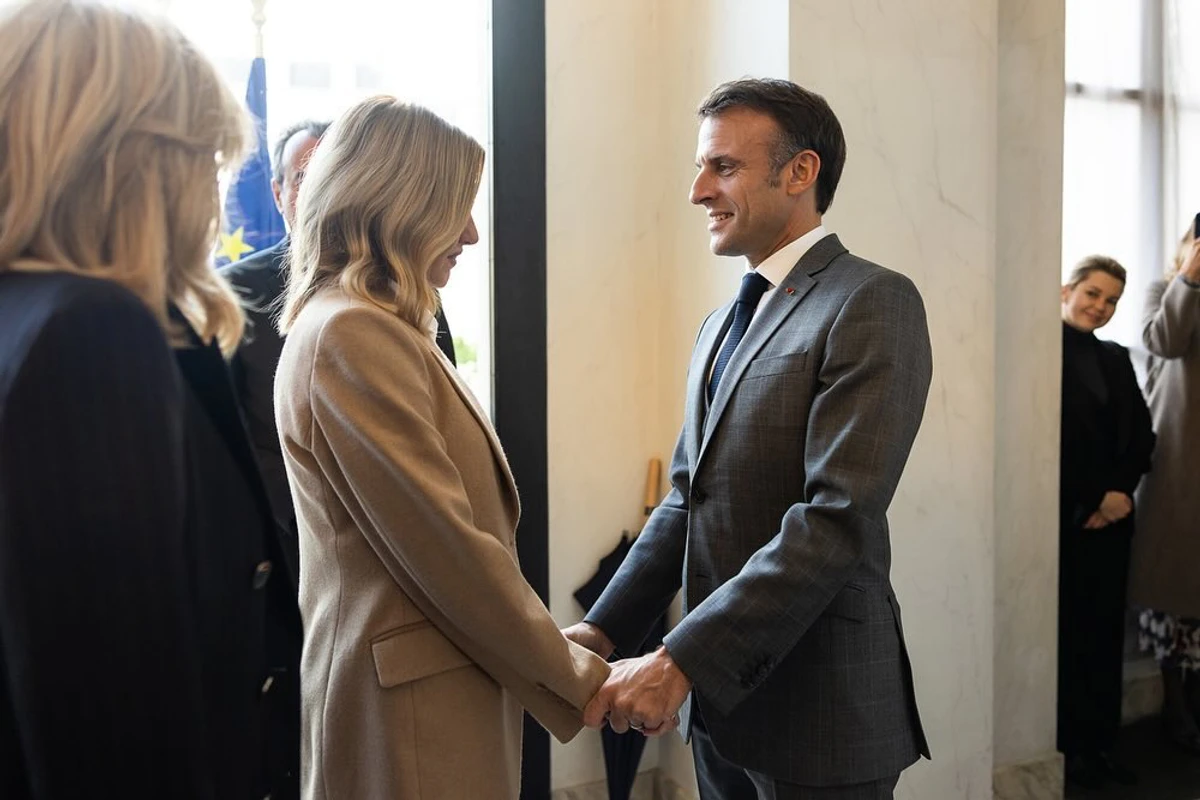 Еммануель Макрон привітав Олену Зеленську