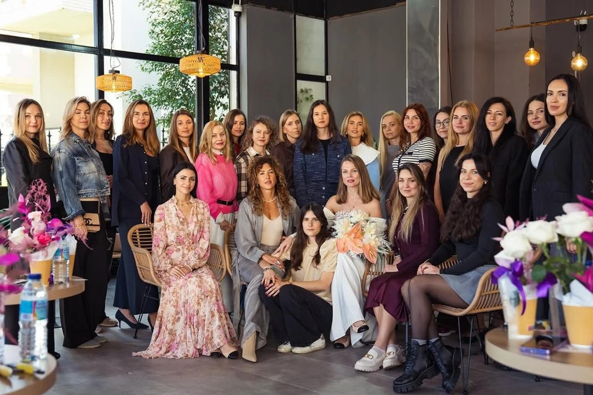 Етикет Олі Фреймут