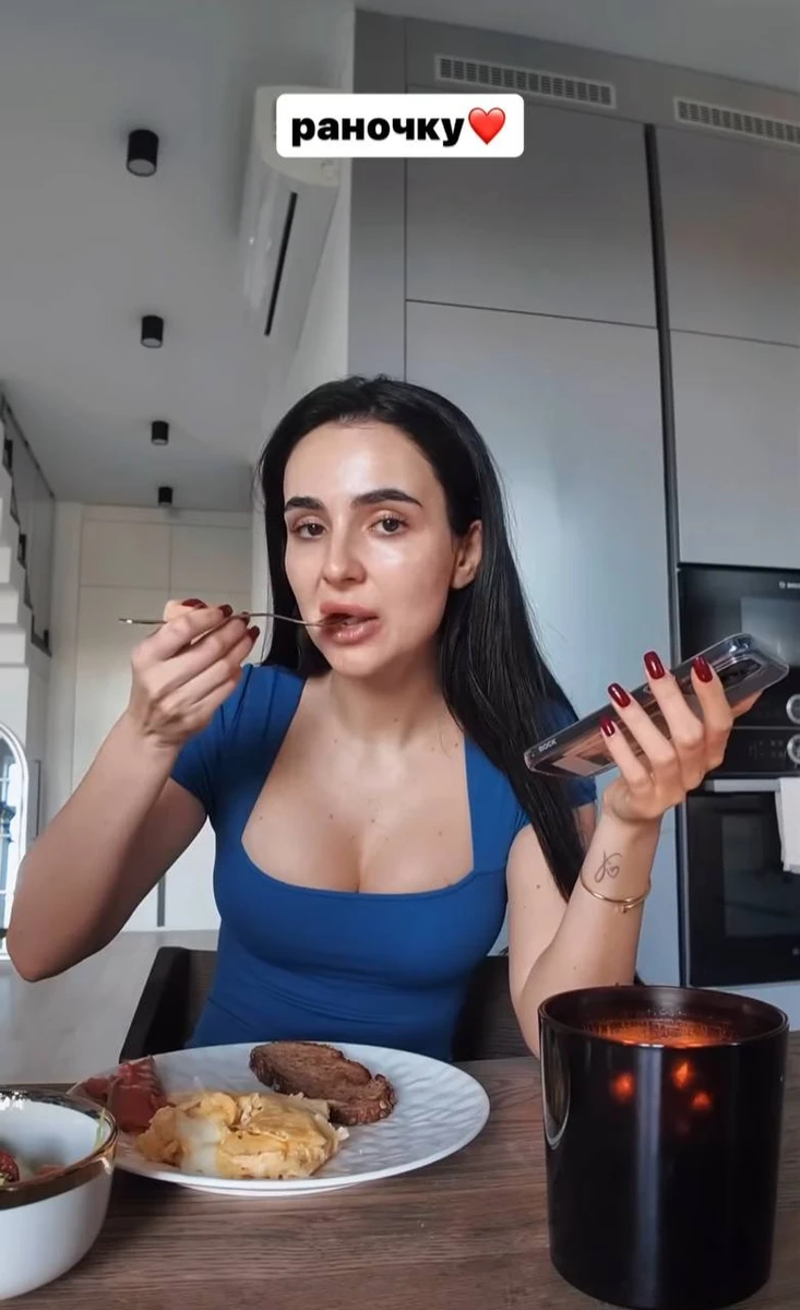 Трінчер за сніданком