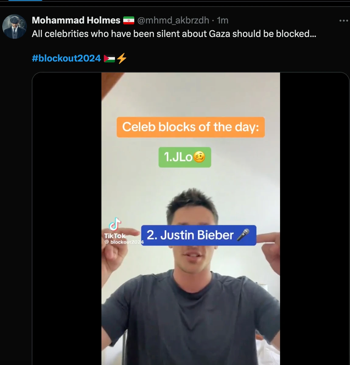 Третьою у списку цього користувача співачка Майлі Сайрус