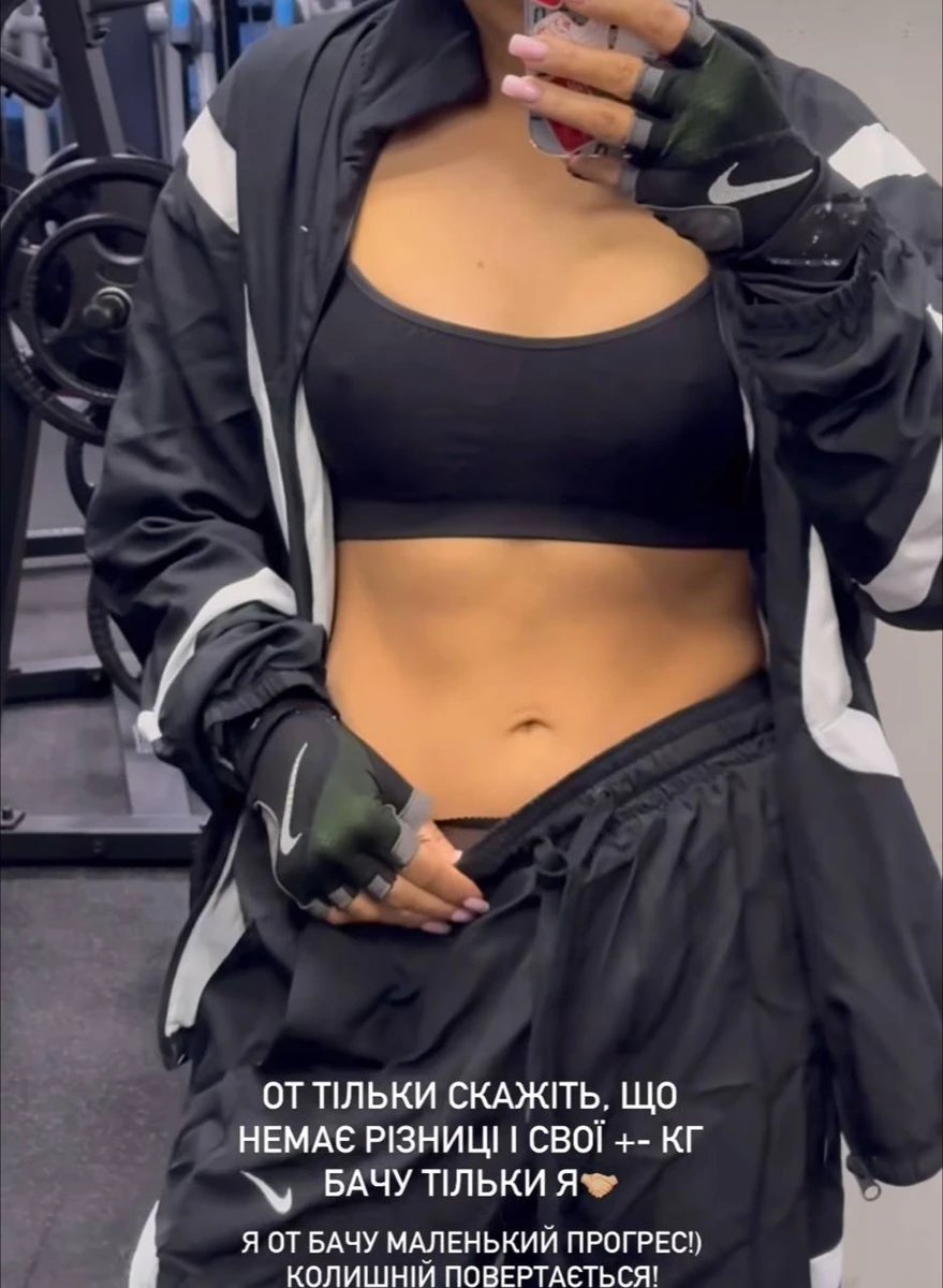 До речі, майже кожний ранок Соні починається зі спортзалу