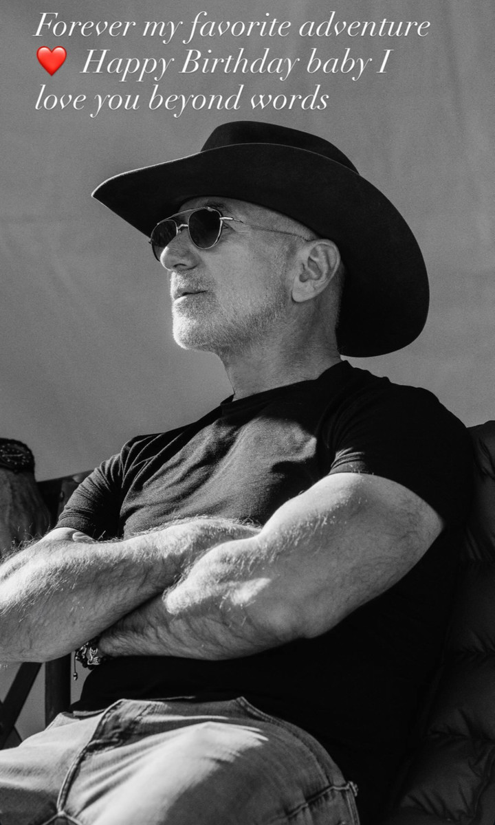 Дружина Джеффа Безоса мило привітала його з 62-річчям