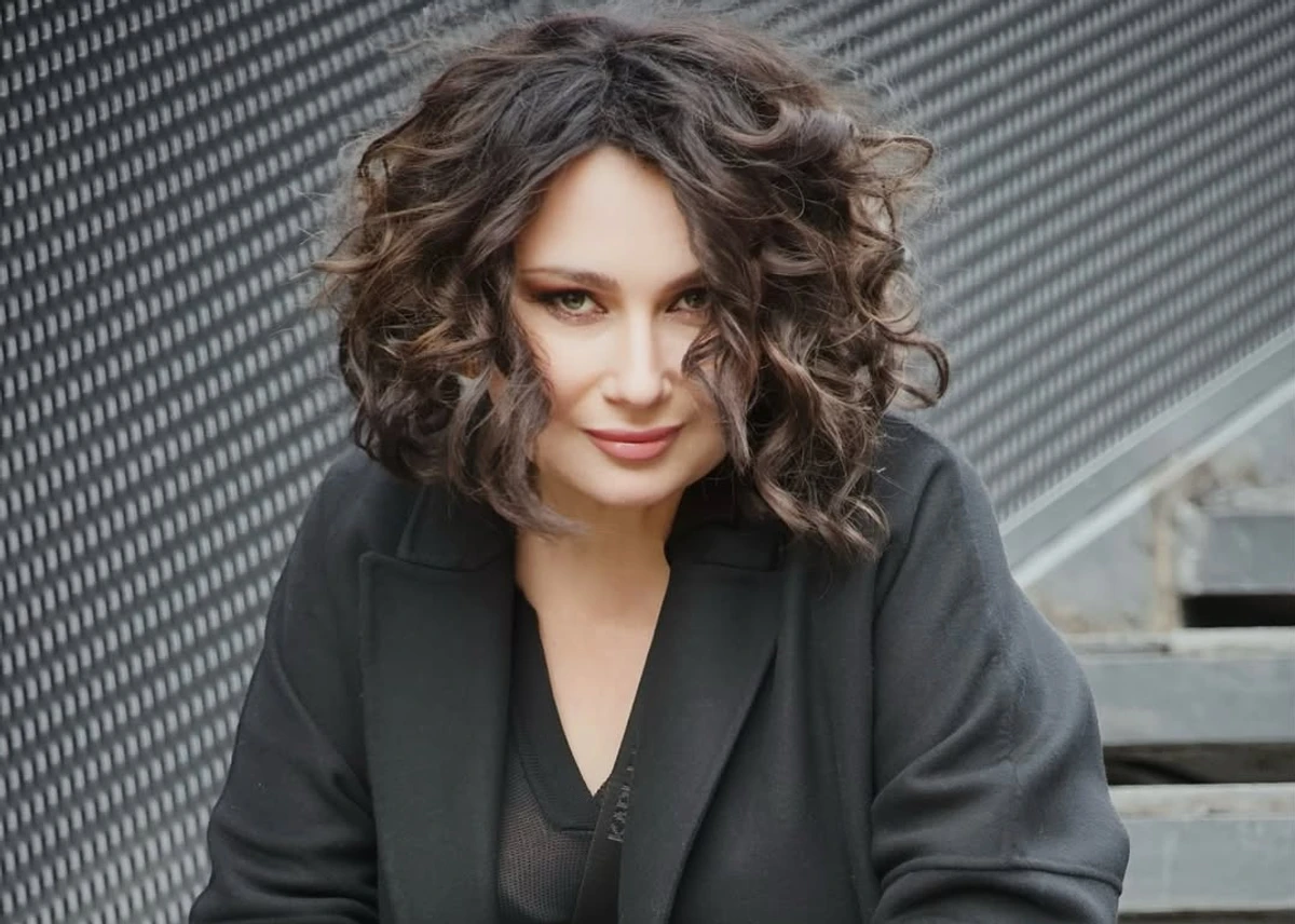 Олена Мозгова розповіла про життя своїх старших доньок