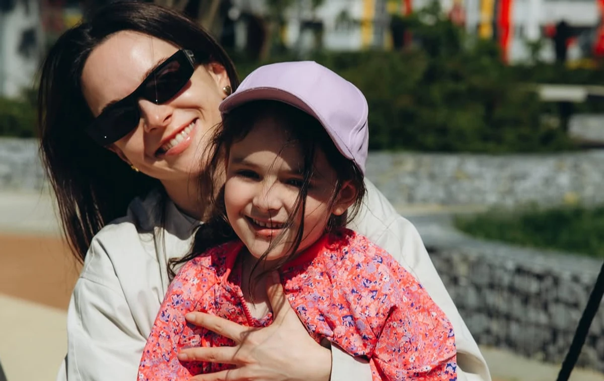 Інна Мірошниченко зі своєю донечкою Мією