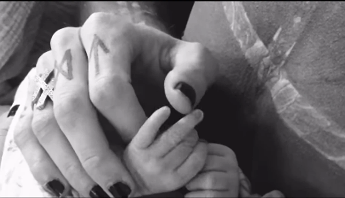 Меган Фокс народила доньку від колишнього