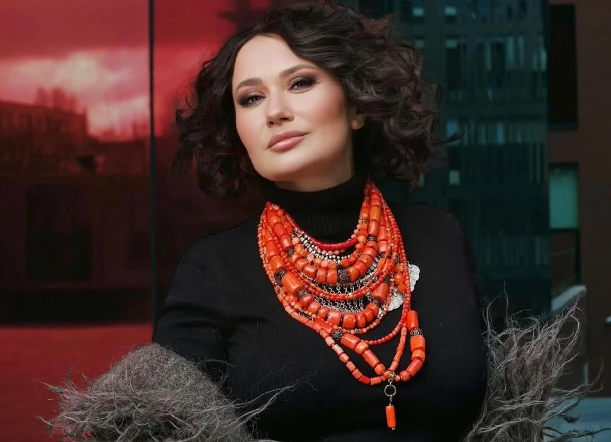 Мозгова у намисті - портретне фото