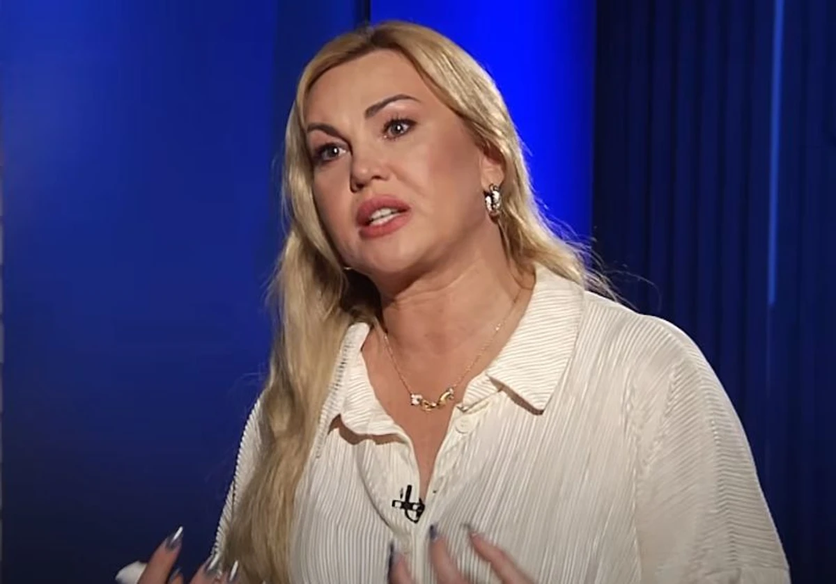 Камалія розплакалася