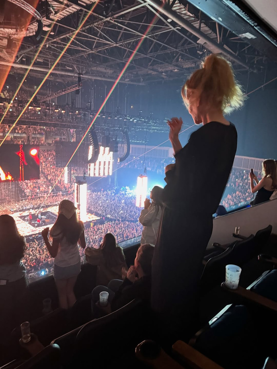 Ніколь Кідман показалася на концерті Біллі Айліш