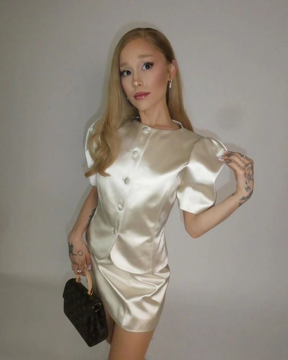 Стилістка розповіла, як врівноважити свою фігуру одягом