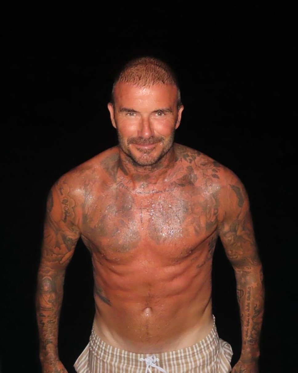 Вікторія Бекхем показала Девіда з голим торсом на відпочинку