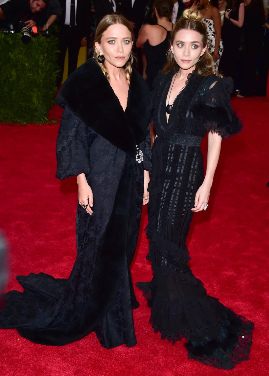 Мері-Кейт та Ешлі Олсен на Met Gala 2015