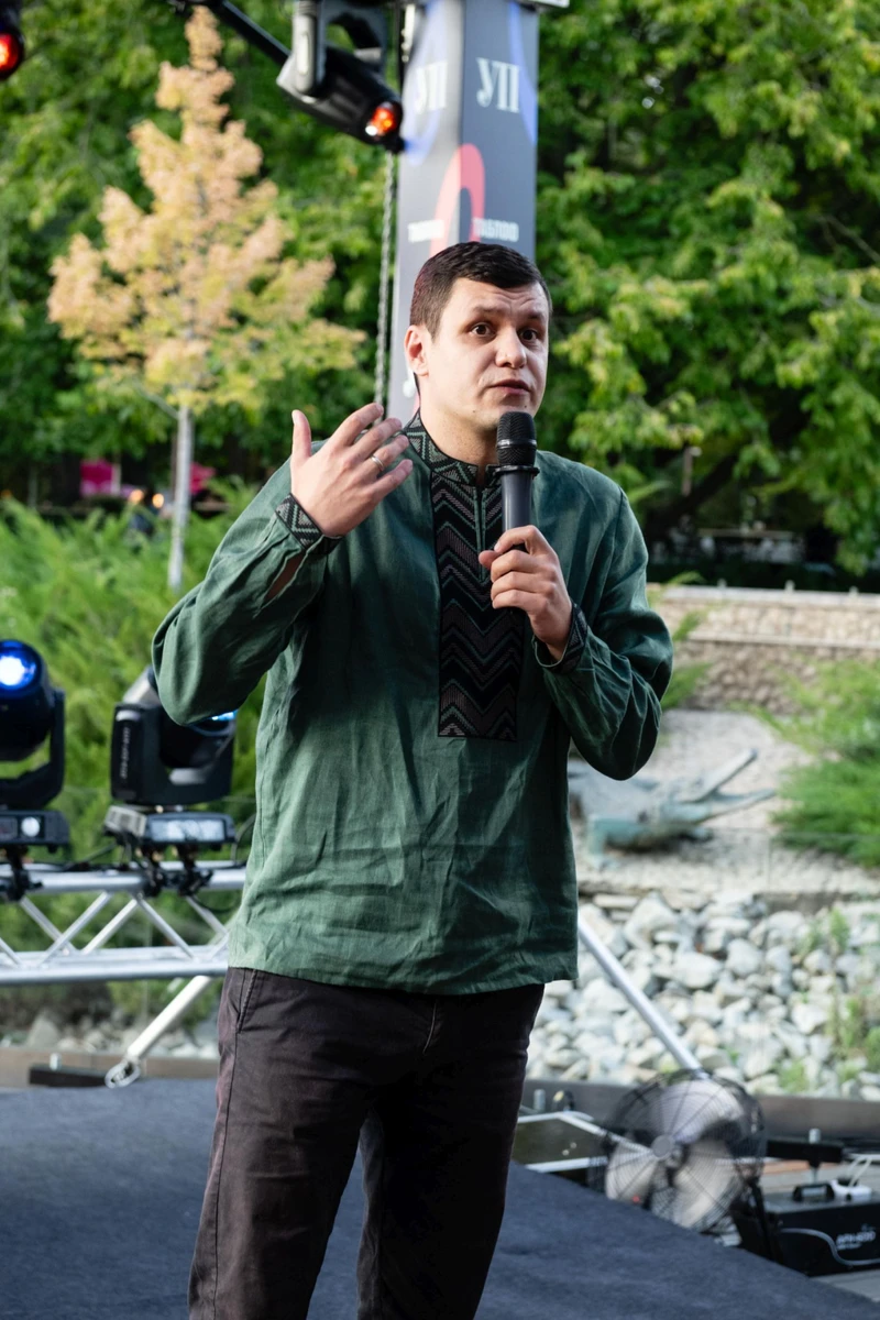 депутат Грищук