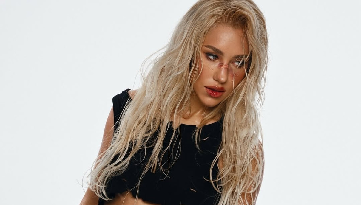 Даша Квіткова