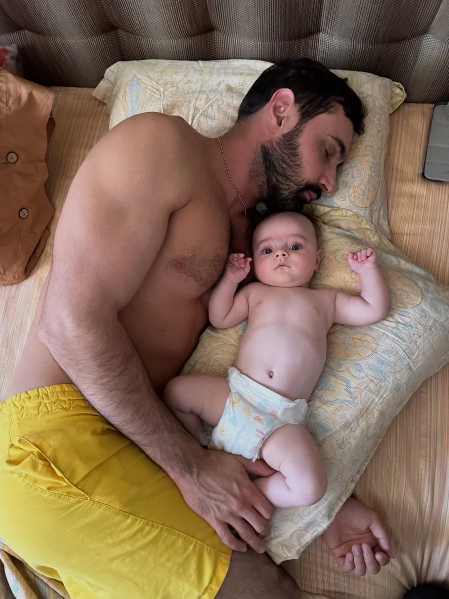 Трішки мімімі від маленького Оскара і його зіркового батька