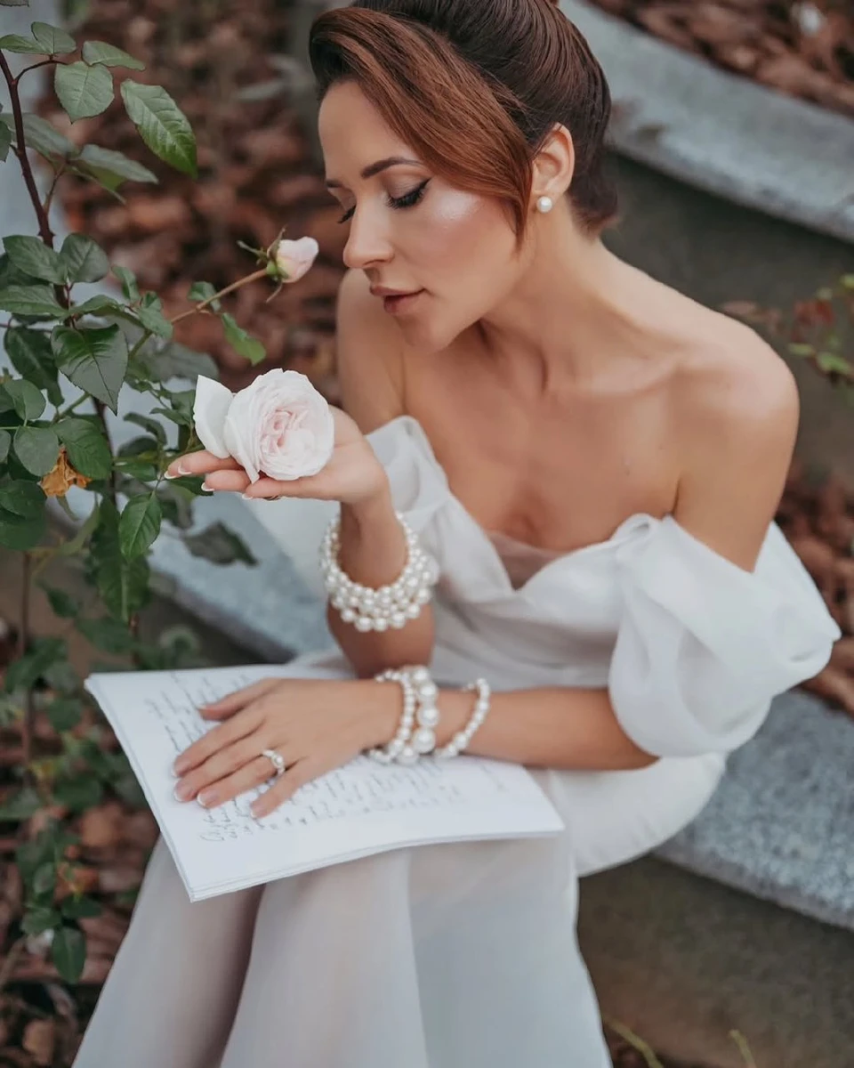 Наталка Денисенко у весільній сукні