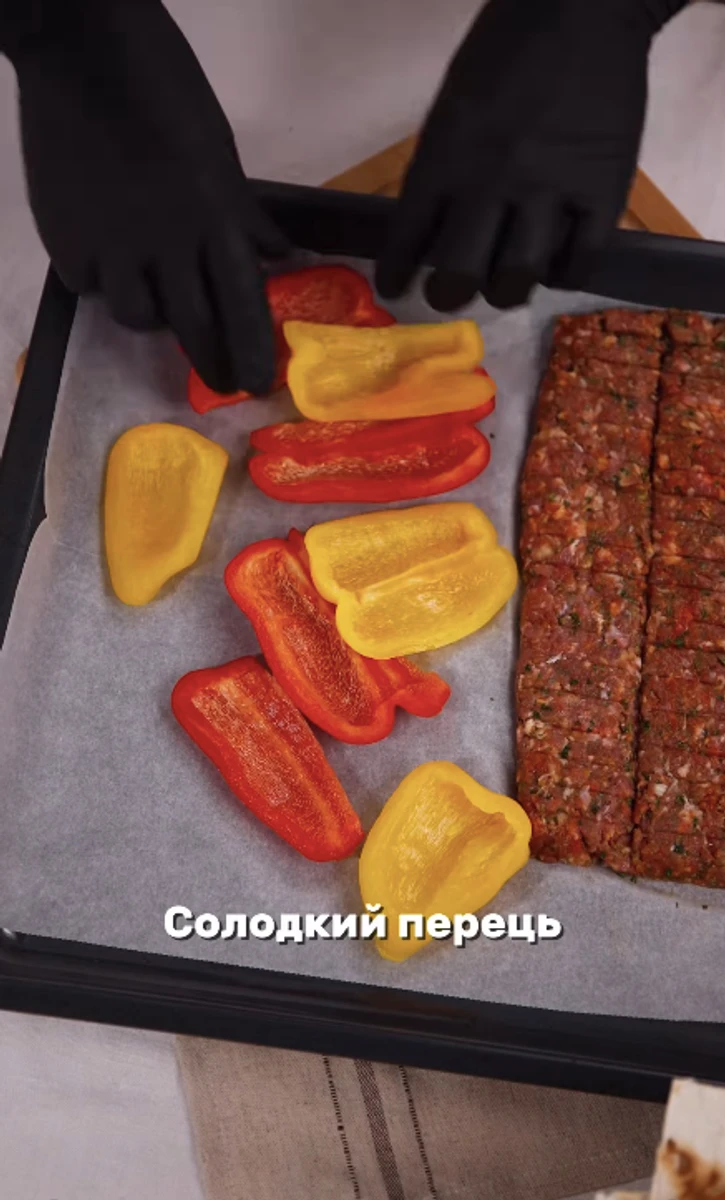 Ектор Хіменес-Браво показав варіант турецького кебаба