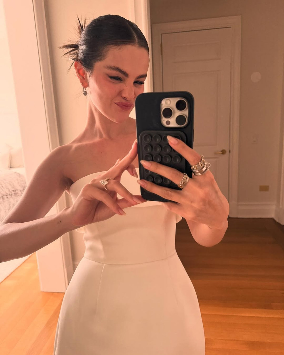 Селена Гомес