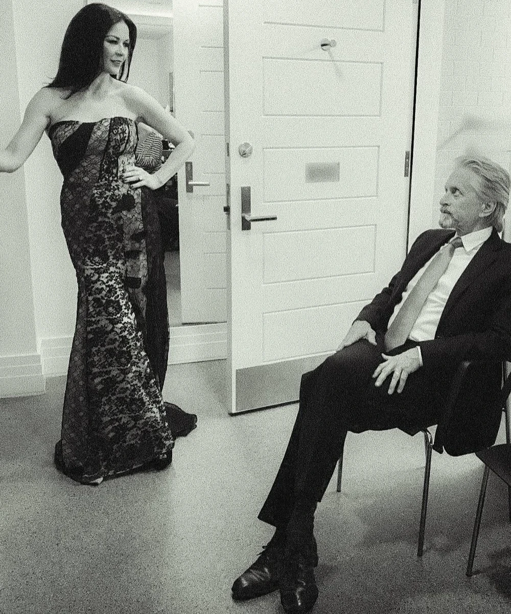 Ошатні Кетрін Зета-Джонс і Майкл Дуглас показалися на романтичному фото