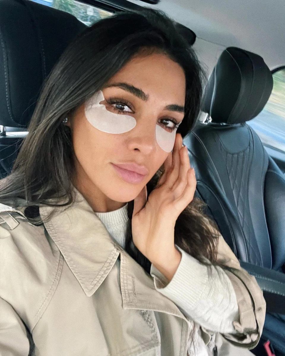 У патчах їхати у справах - це нормально для сучасних дівчат