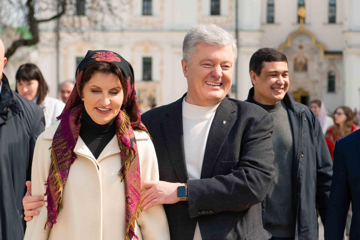 Петро Олексійович у святковому дописі відзначив оптимізм коханої