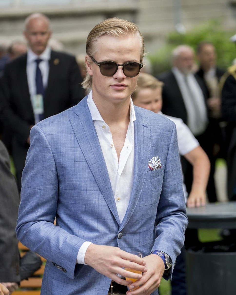 Сина норвезької кронпринцеси звинуватили у насильстві, погрозах і зв'язках з бандою