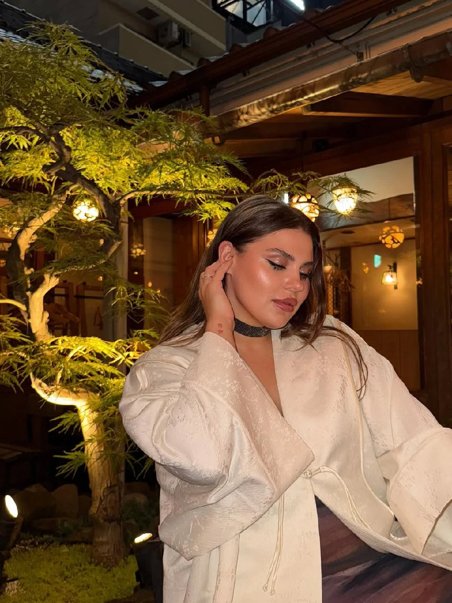 Заріцька у кімоно в Японії