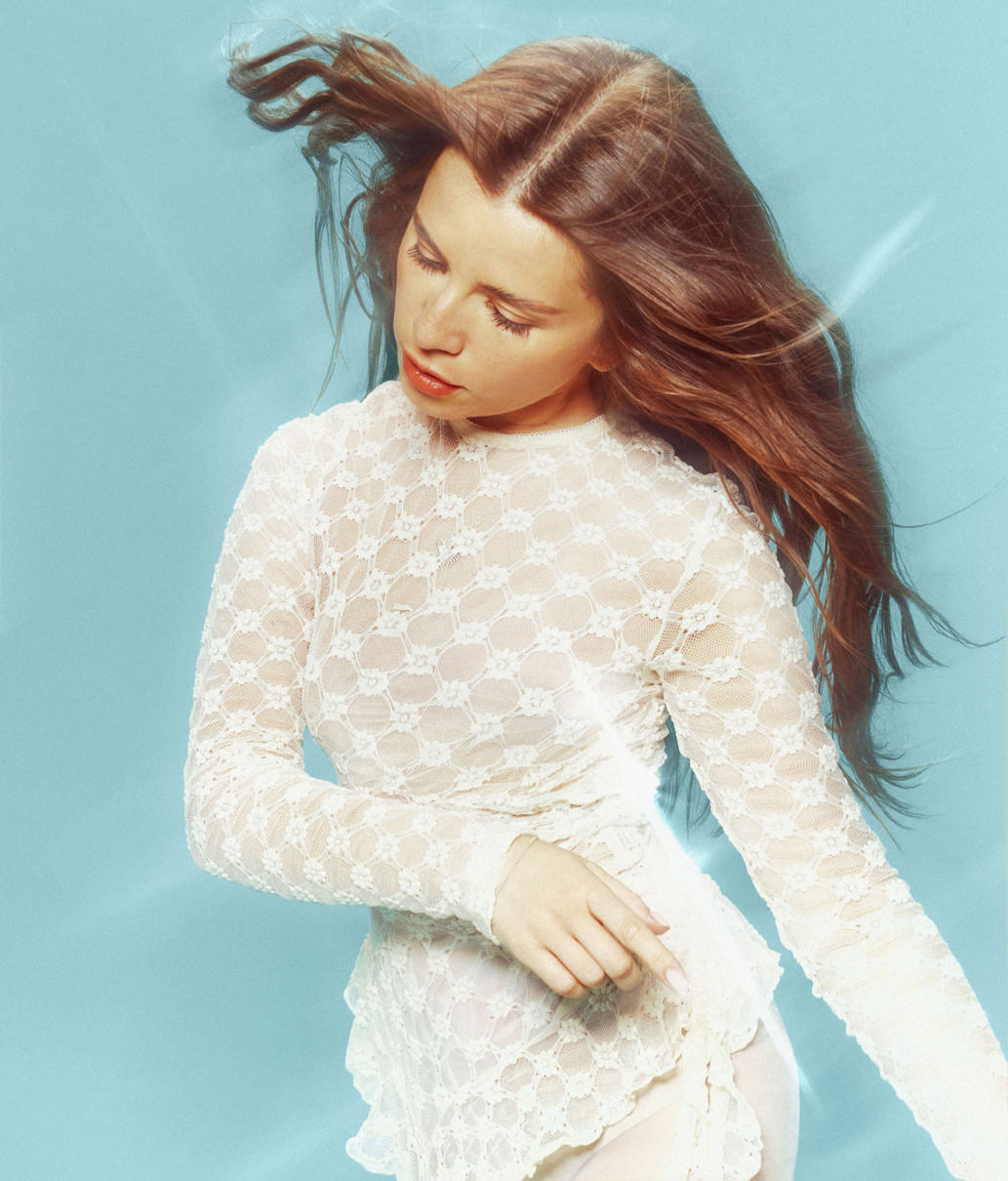 Христина Соловій у боді похвалилася стрункістю на фото в журналі