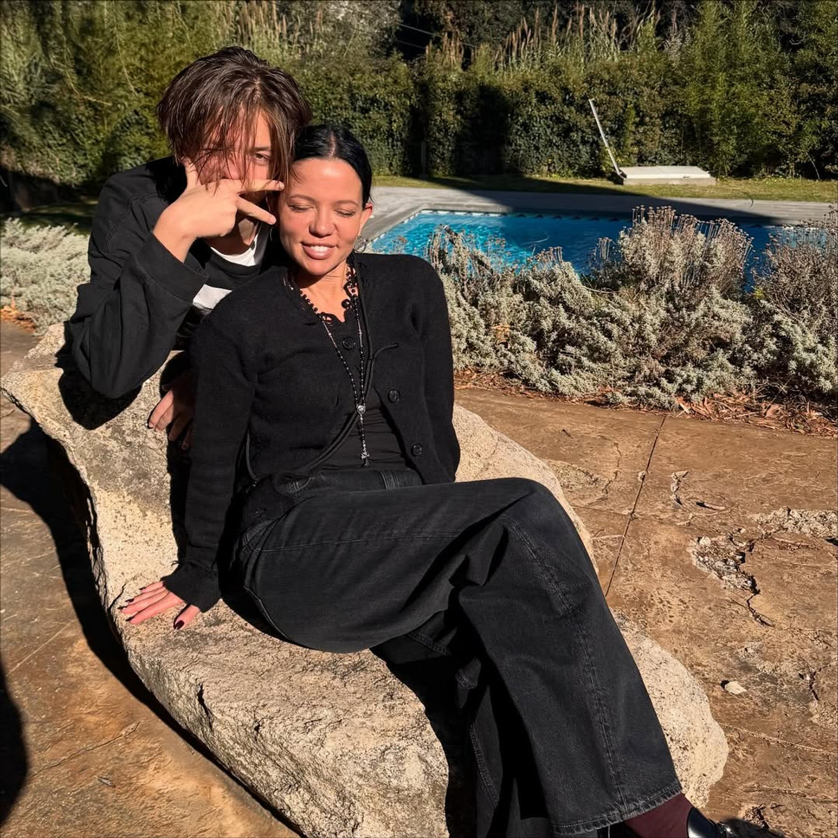 Ірина Горова наробила фото з сином на природі