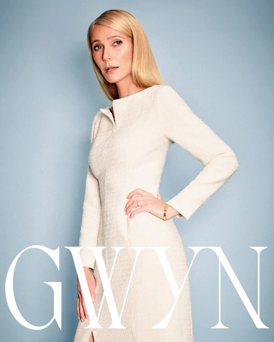 Гвінет Пелтроу попозувала в елегантній сукні свого бренду