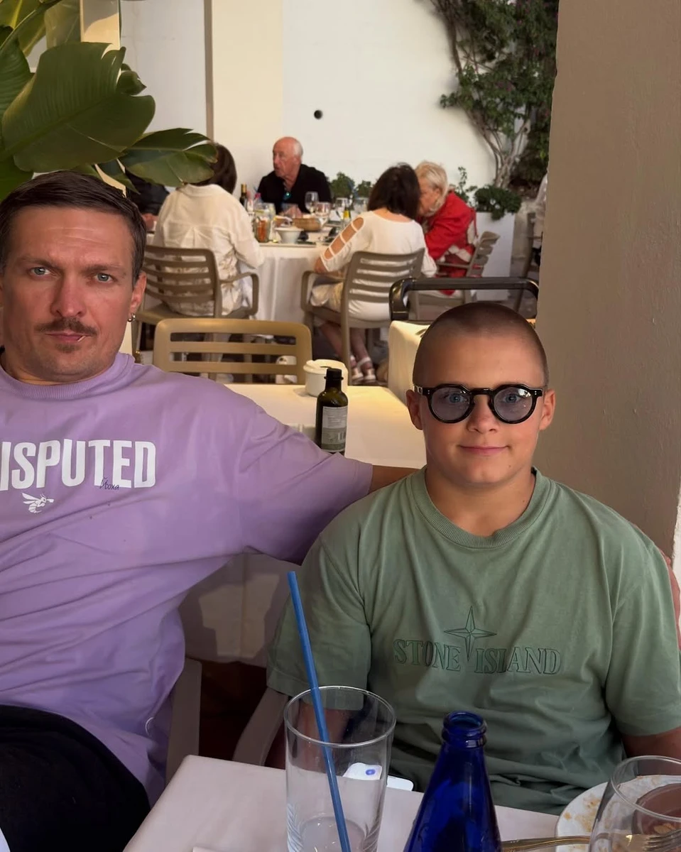 Син Олександра Усика