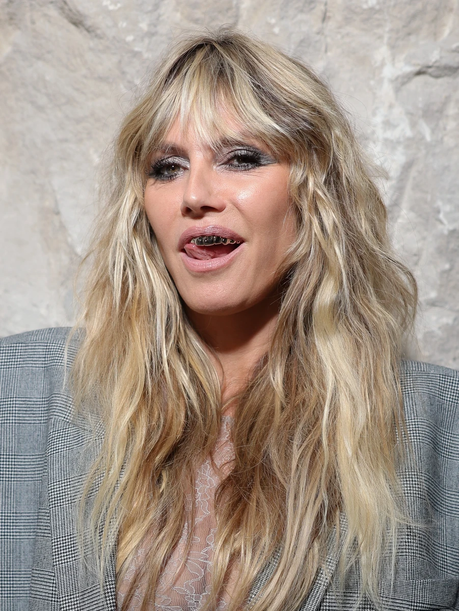 Гайді Клум епатувала модний показ у Парижі