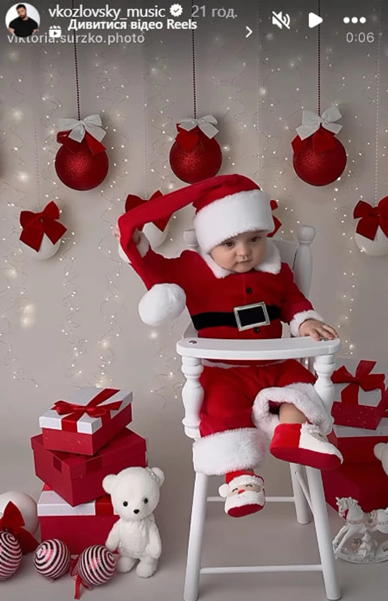 Син Віталія Козловського в образі Санта Клауса