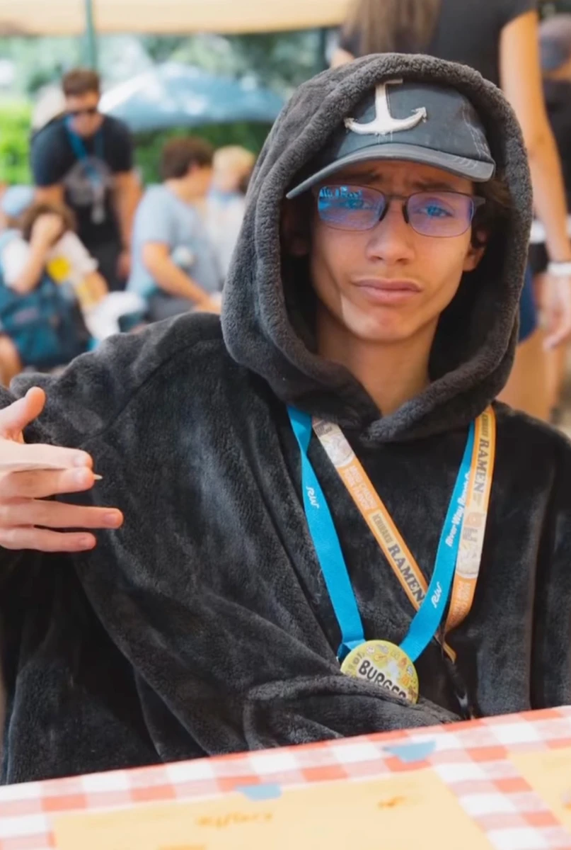 Дженніфер Лопес показала 18-річного сина