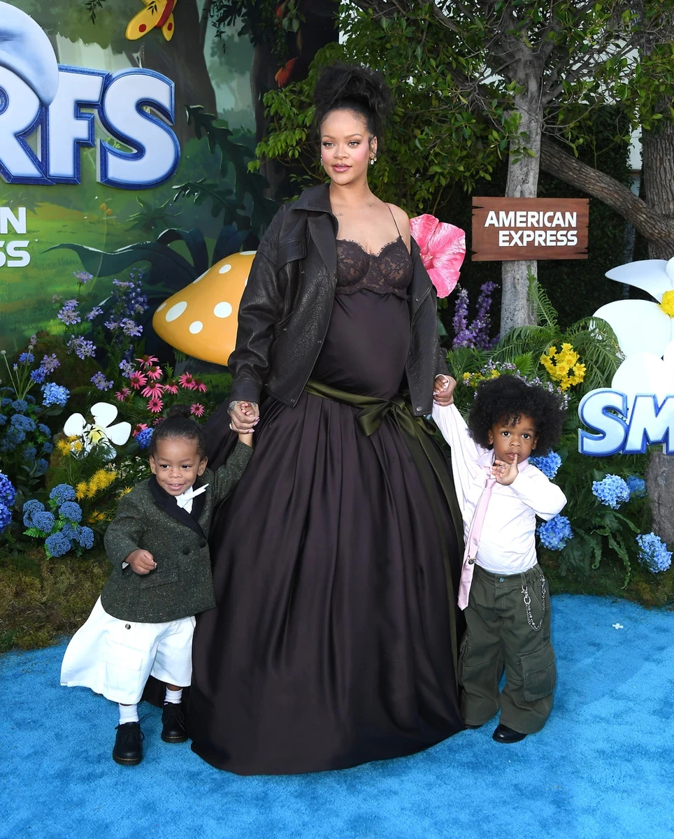 Будинок Ріанни обстріляли, поки вона була вдома