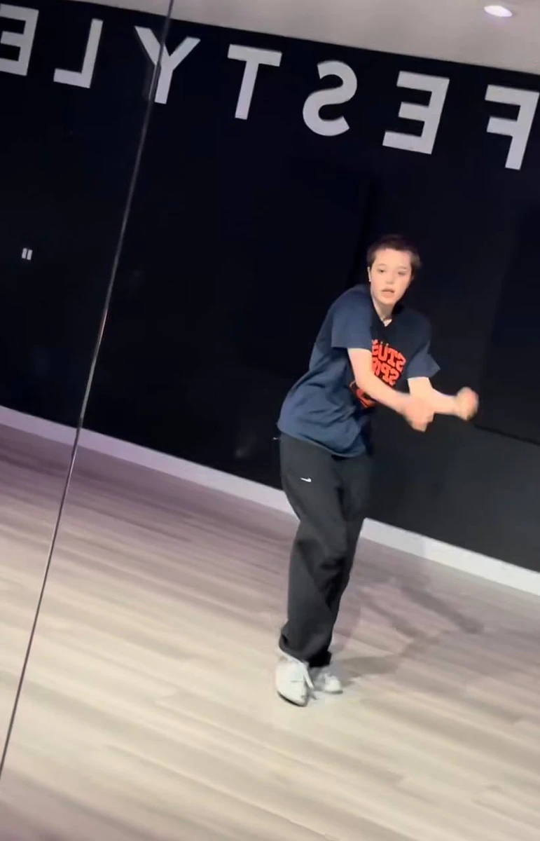 Шайло вже не вперше підкорює соцмережі своїми танцями